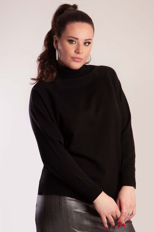 Blusa Ampla Malha Fina Gola Alta