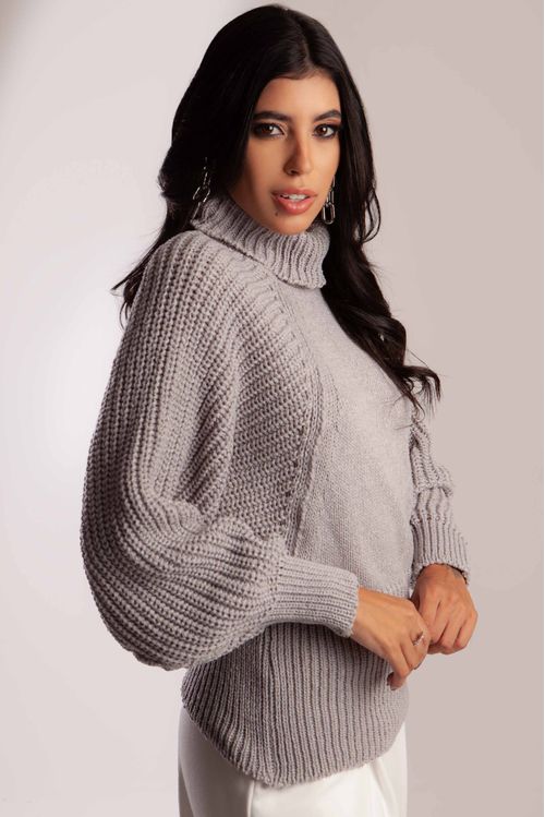 Blusa Manga Morcego Gola Alta
