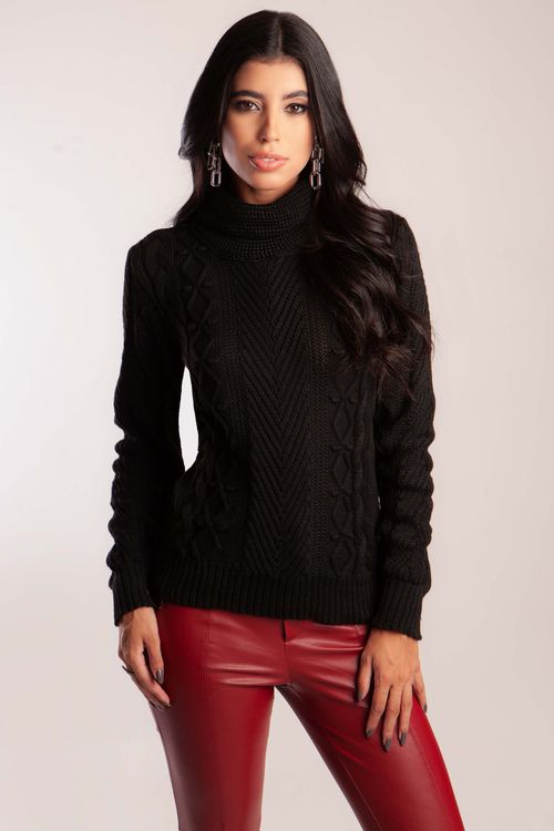 Blusa trabalhada Gola Alta